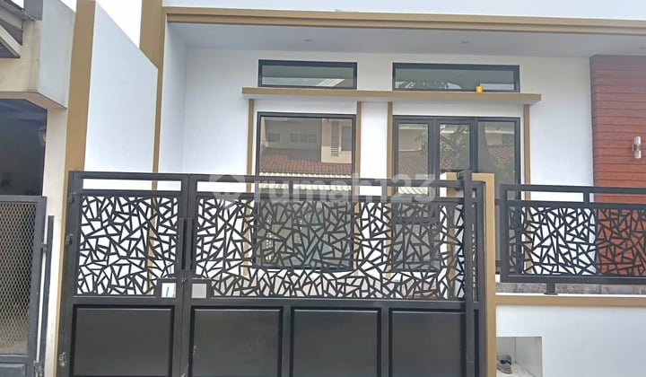 Baru Rumah Bagus Modern Minimalis Siap Huni di BSD Kencana Loka, Tangerang