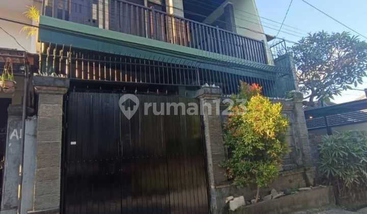 Minimalist House Near the City