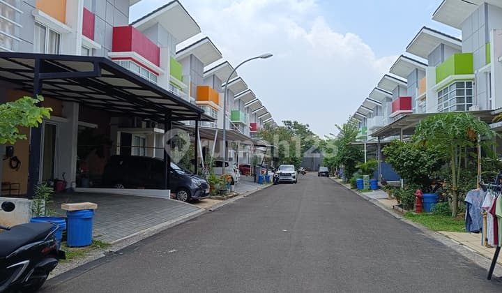 For Sale Cheap House 2 Floors 6X12 Cluster Riviera, Gading Serpong.