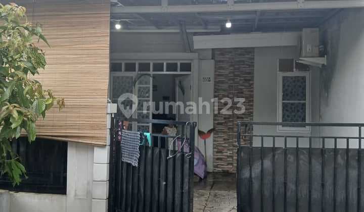 Rumah SHM Siap Huni Dalam Komplek Bekasi Timur Regency 5