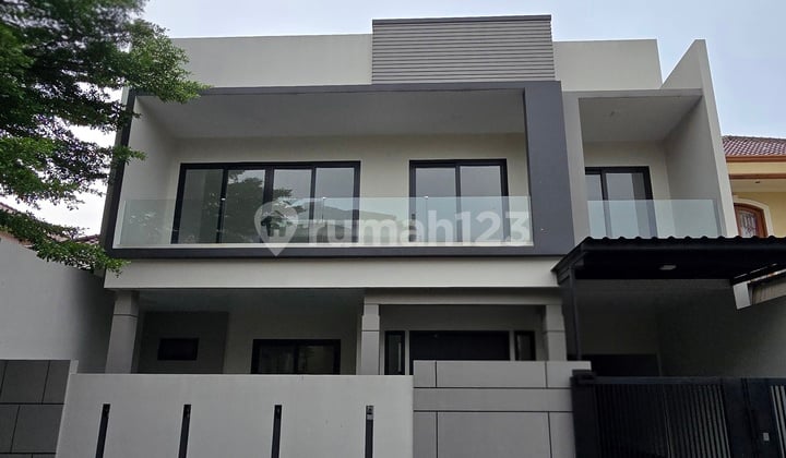Rumah Indah Siap Huni 2 Lantai + Rooftop di Puspita Loka BSD, Tangerang