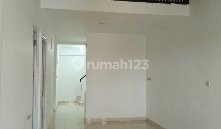 Disewakan Sunter Hijau 2 Lantai Rapi Siap Huni 3 Kamar Hanya 65Juta