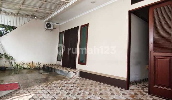 Jual Cepat Sunter 10 X 16 Rapi Siap Huni 2½ Lantai Harga 5.6M Nego Tipis