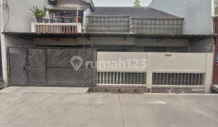 Disewakan. Pademangan bisa Utk Kantor atau Gudang 10 X 15 Murah Cuma 100Juta/Th