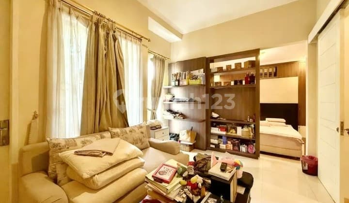 Rumah 2 Lantai di Jalan Siaga Pejaten Barat Harga Sangat Murah