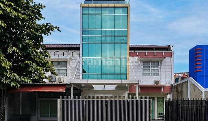 Mini Building Siap Pakai Area Komersil di Tebet
