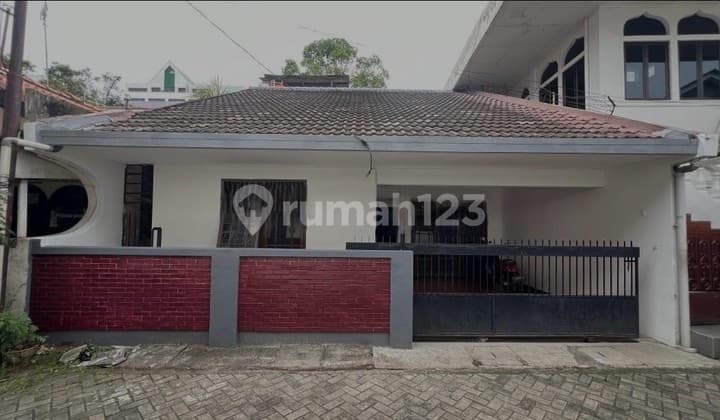 Rumah Siap Huni Harga Under Market Dekat MRT di Cilandak Barat Jakarta Selatan