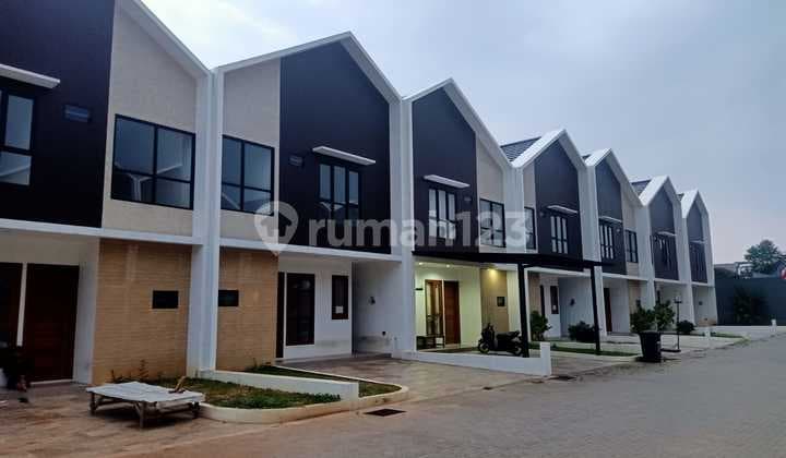 Dijual Rumah Cluster Eksklusif di Jatiwaringin, Pondok Gede