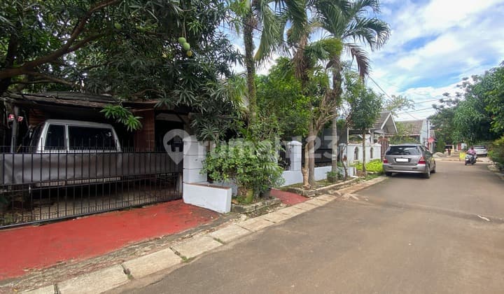 Rumah Dijual Bagus Luas dan Murah di Komplek Sarana Indah Permai Tangerang Selatan