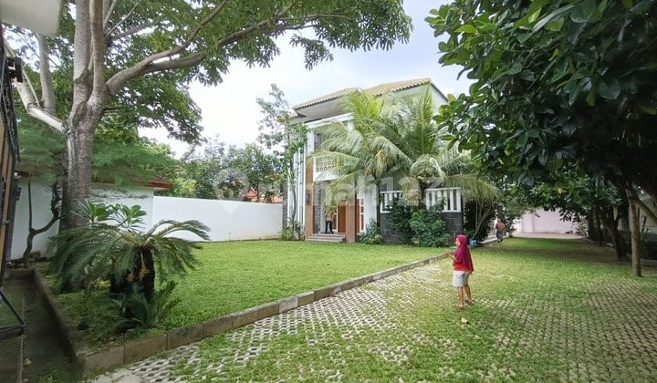 Rumah Mewah Luas Furnish Ada Kolam Renang Pribadi Dekat Solo.kota