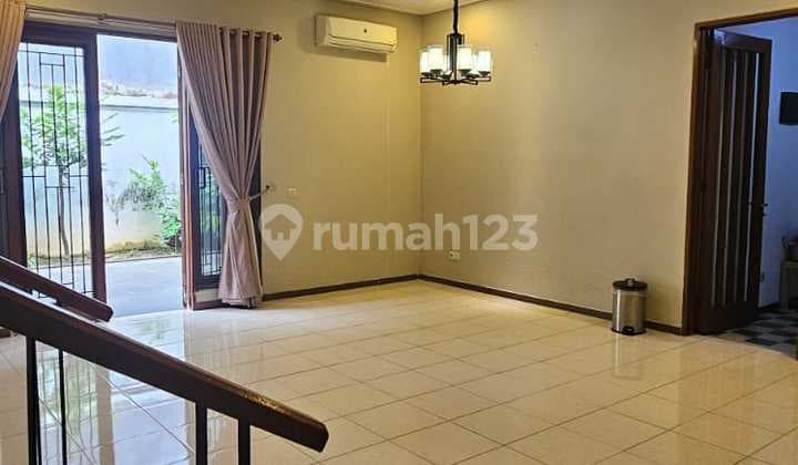 Dijual Murah Rumah 2 Lantai Full Furnish Di Moderland Tangerang