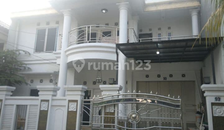 Dijual Murah Rumah Besar 2 Lantai di Bumi Karawaci Baru Tangerang Dekat Tol dan Lippo Karawaci