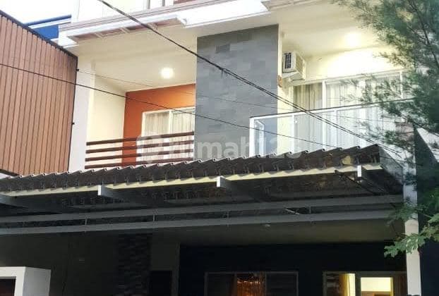Dijual Murah Rumah Mewah 3½ Lantai Di Taman Royal 1 Kota Tangerang