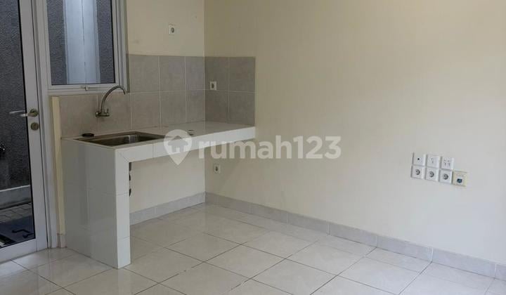 Rumah Kontrakan Bagus 2 Lantai di Cluster Agnesi Gading Serpong, Tangerang