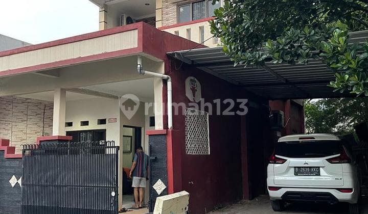 Rumah Hoek, Siap Huni di Mustika Jaya Kota Bekasi