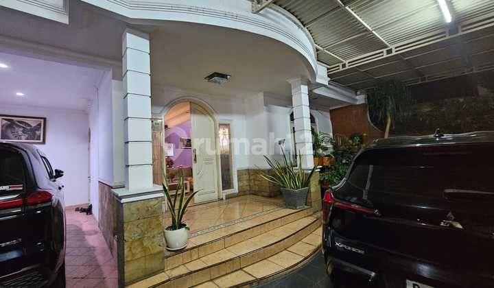 Rumah 2 Lantai di Duri Kosambi, Jakarta Barat