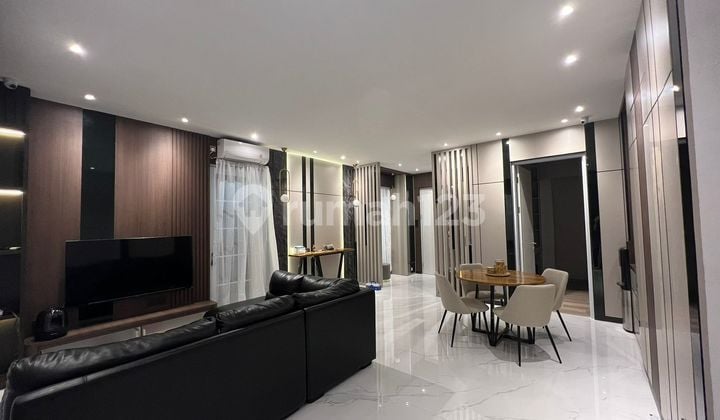Rumah Hoek - Cluster Granada Menaggio, Gading Serpong