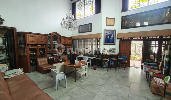 Rumah 2 Lantai Asri di Bintaro, Jakarta Selatan