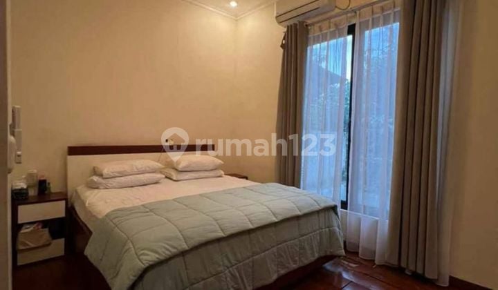 Rumah 2 Lantai Siap Huni Dijagakarsa - Semi Furnished