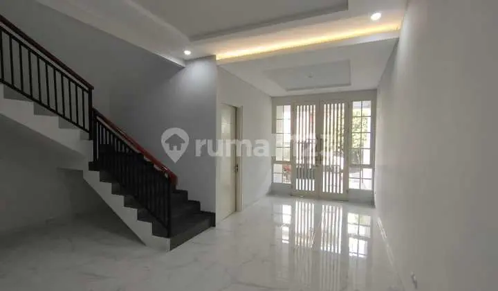 Rumah 2 Lantai Pantai Mentari Cluster Pasific Regency