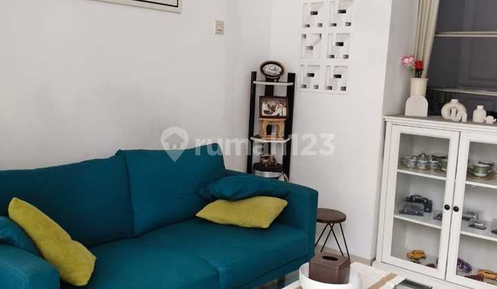 Ready-to-Occupy House in a Cluster in Cibubur