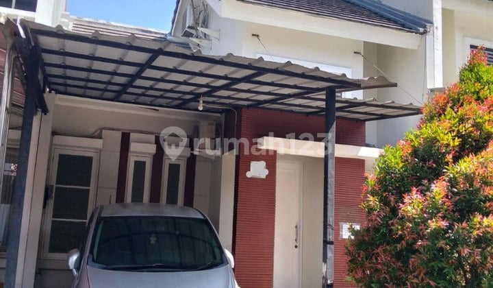 Dijual Cepat Rumah Cantik Mulus Nyaman di Legenda Wisata
