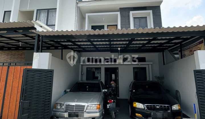 Dijual Rumah Modern Open Space (Bangunan Baru 2023) di Jatiasih Kota Bekasi