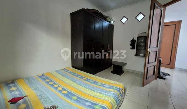 Rumah Permata Buana 2 Lantai Siap Huni