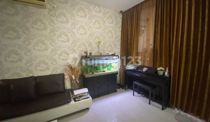 For Sale Semi Furnished House East Surabaya