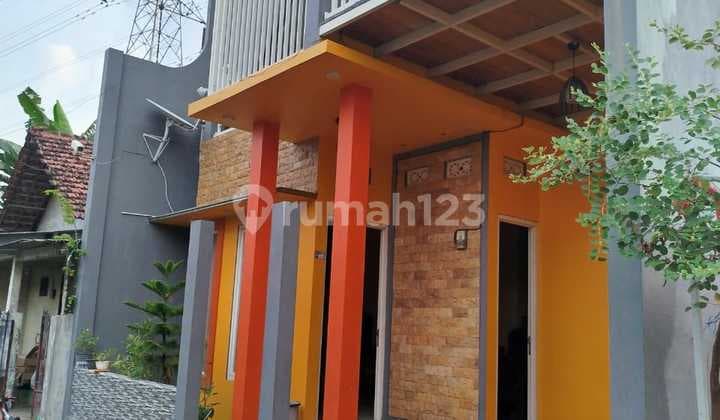 DIJUAL MURAH RUMAH 2LT DI KEPATIHAN, MENGANTI