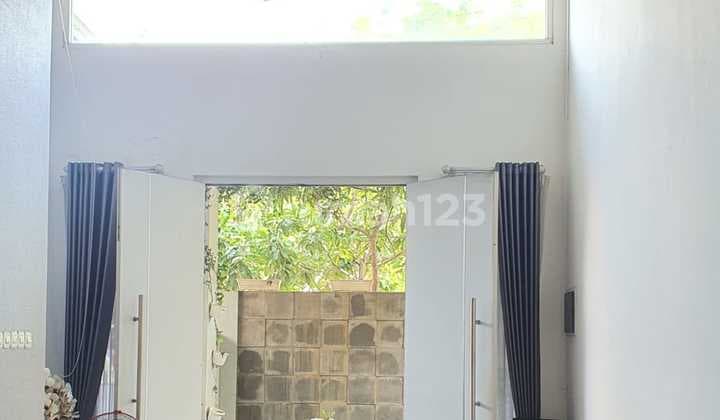 DIJUAL RUMAH DI RUNGKUT ASRI TIMUR
