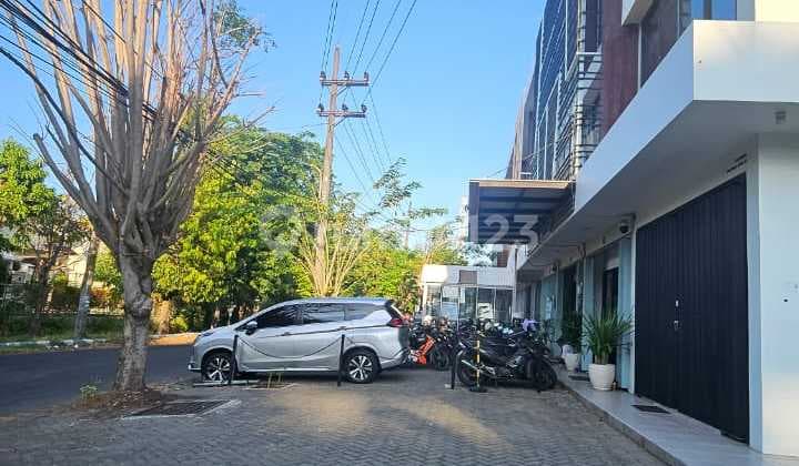 DIJUAL 3 UNIT RUKO RAYA MANYAR JAYA