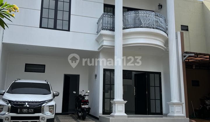 Rumah Baru Desain American Clasic Di Cimanggu Bogor