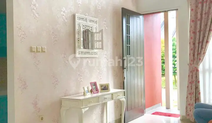 Sentul Dekat Tol - Rumah Cantik Shabby, Turun Harga Jadi 900 Jt