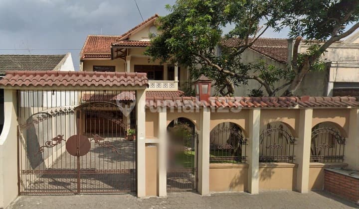 Rumah Mewah Konsep Modern Tropis Lokasi Dekat Kampus 5 Univ Ahmad Dahlan