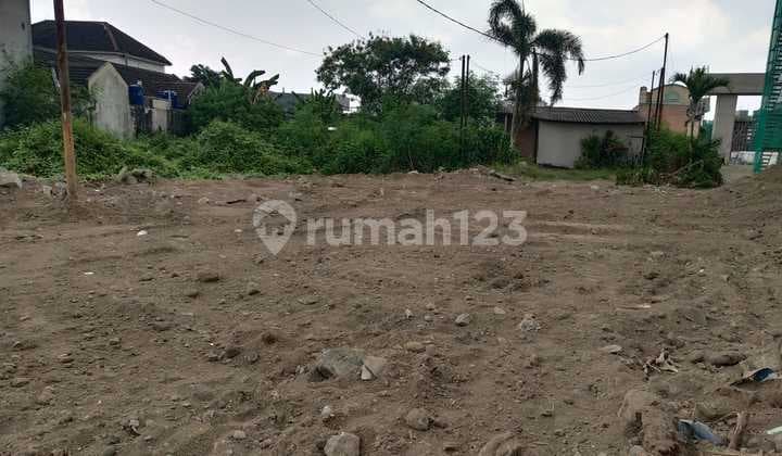 Tanah Strategis di Perempatan Ringroad, Cicik untuk Perumahan dan Bisnis