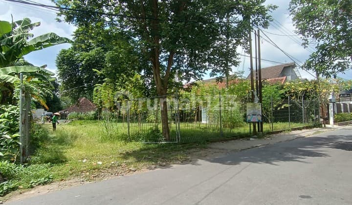 Tanah 1415 Meter Persegi Dekat Pasar Kolombo Sinduharjo Ngaglik Sleman