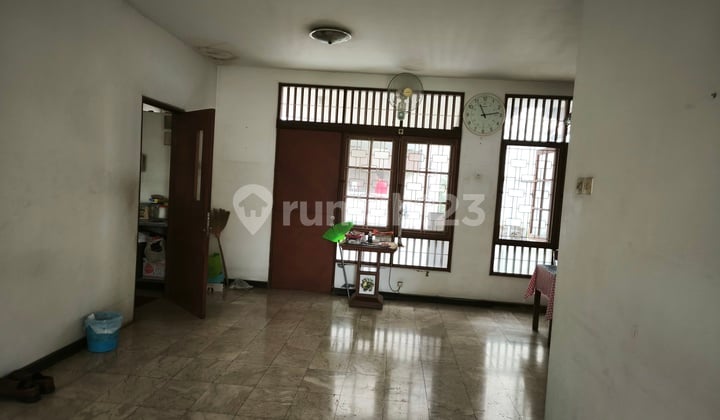 For Sale House in Kemang Pratama