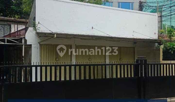 Dijual Cepat !! Ruko Gandeng Hoek Lokasi Premium Kebon Sirih - Jakarta Pusat