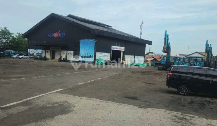 Gudang Dan Tanah Luas