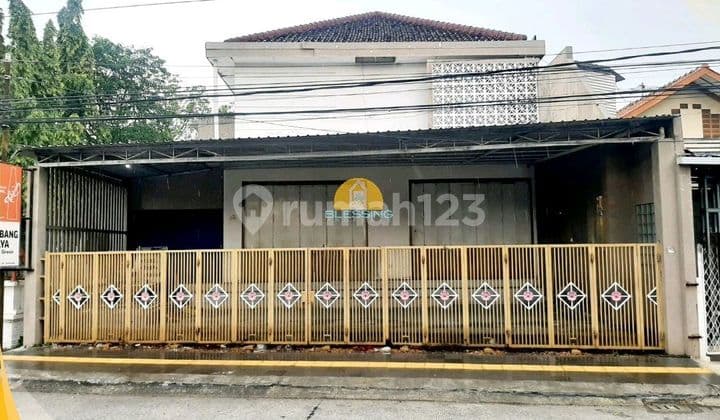 Rumah Mewah 2 Lantai Jl. Supriyadi Pedurungan