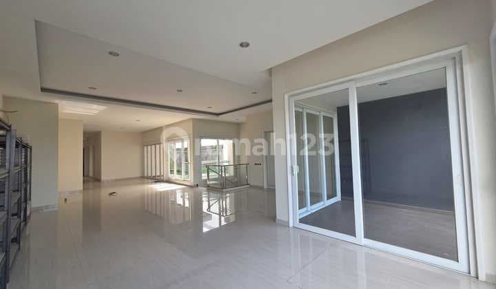 Rumah Eksklusif Dan Mewah 2 Lantai Candi Golf Semarang