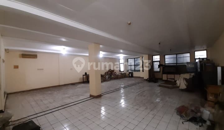 Dijual Ruko Gandeng Sdh Jadi Satu, Masih Beroperasi ,Cocok untuk Bengkel Mobil,Kuliner,Supermarket,Dll