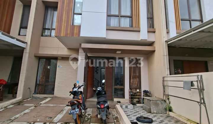 Ek Pinetre Dijual Rumah Siap Huni