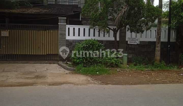 Rumah bisa Utk Tmpt Usaha Rumah Bagus SHM