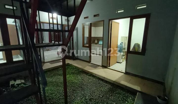 Dijual Rumah di Komplek Grand Antapani Town Housejl Parakan Saat, Cisaranten Endah, Antapani