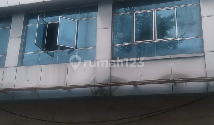 Ruko Gandeng 3½ Tkt Cbd Polonia