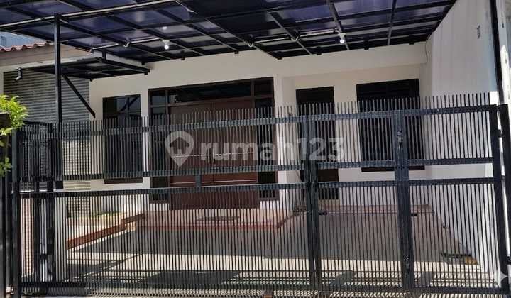 Dijual Rumah di Komplek Malaka Country Pondok Kopi Jakarta Timur