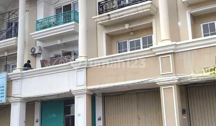 Harapan Indah Sn Shop House
3-Storey Building in Harapan Indah, Bekasi