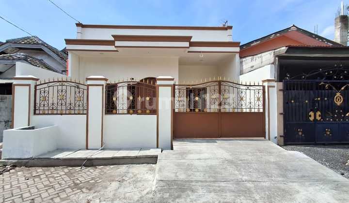 Dijual rumah baru renovasi di Taman Harapan Baru, Bekasi Kota